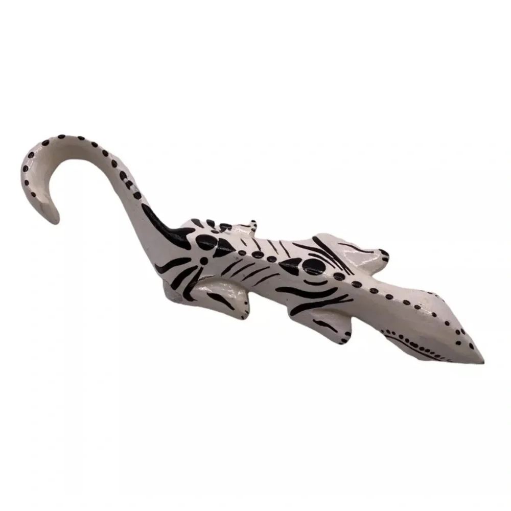 VTG Lizard Brooch Wood Carved Hand Painted White Black Pin Art 80s Reptile